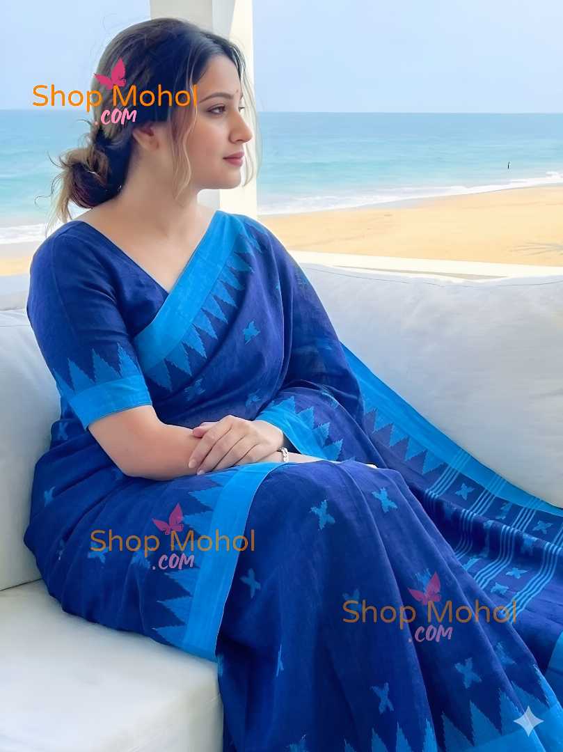 হাতের তৈরি  শিউলি ফুল মনিপুরী শাড়ি